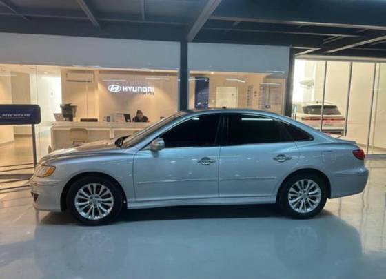 HYUNDAI AZERA 3.3 MPFI GLS SEDAN V6 24V GASOLINA 4P AUTOMÁTICO